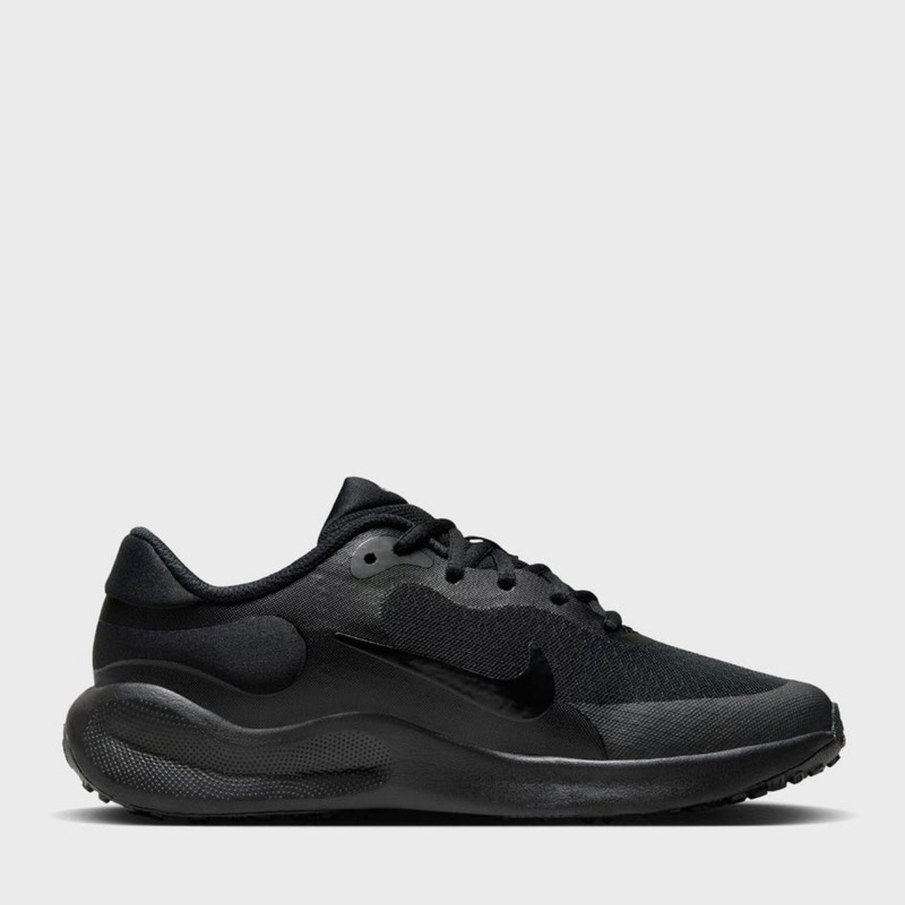 Nike Revolution 7